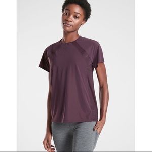 New Athleta Ultimate Hybrid Tee - size XXS